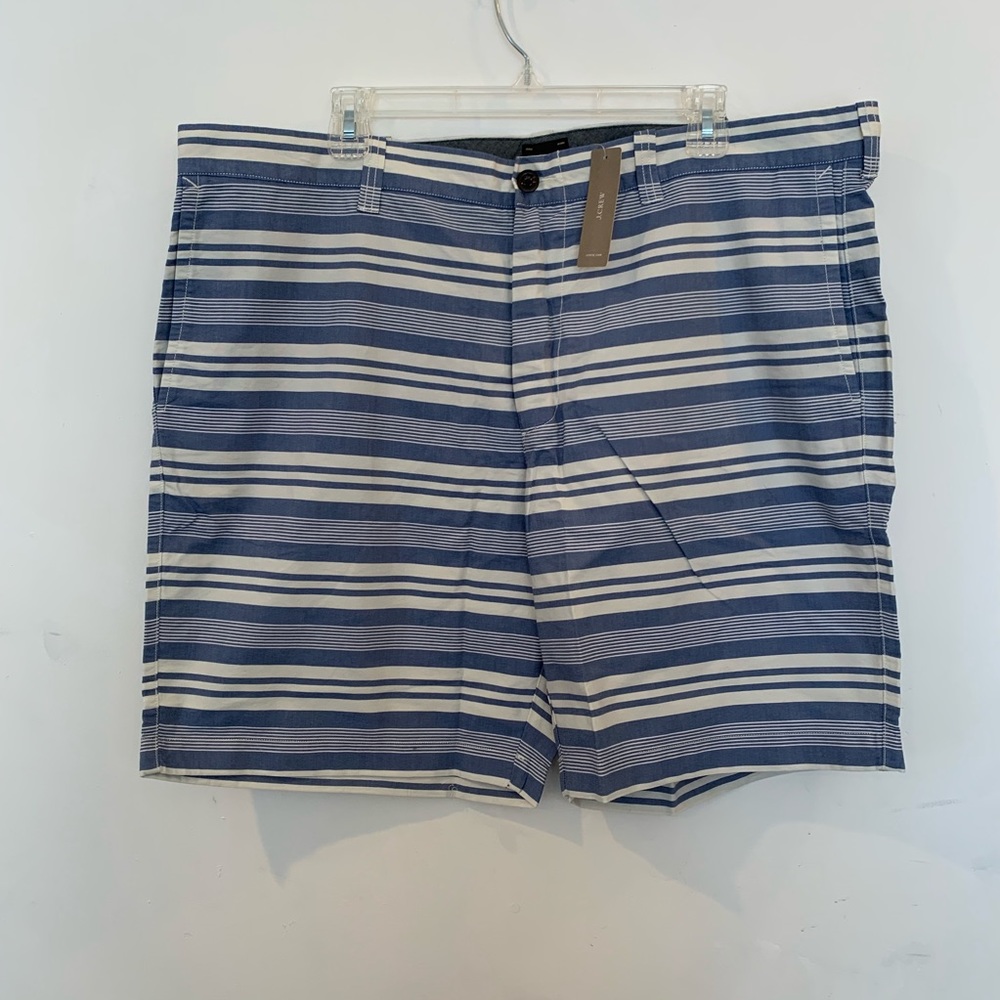 NWT J. Crew 9 Inch Oxford Short - Picture 2 of 5
